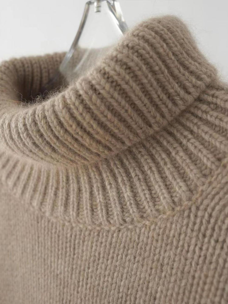 Ribbed Turtleneck Knit Jumper with a Classic Straight Fit