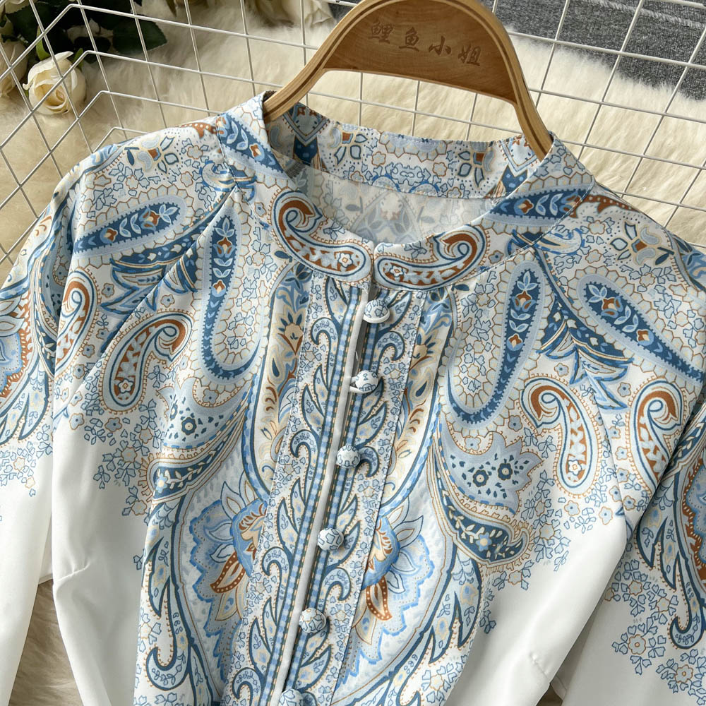 Floral A-Line Dress Featuring a Cinched Waist Belt