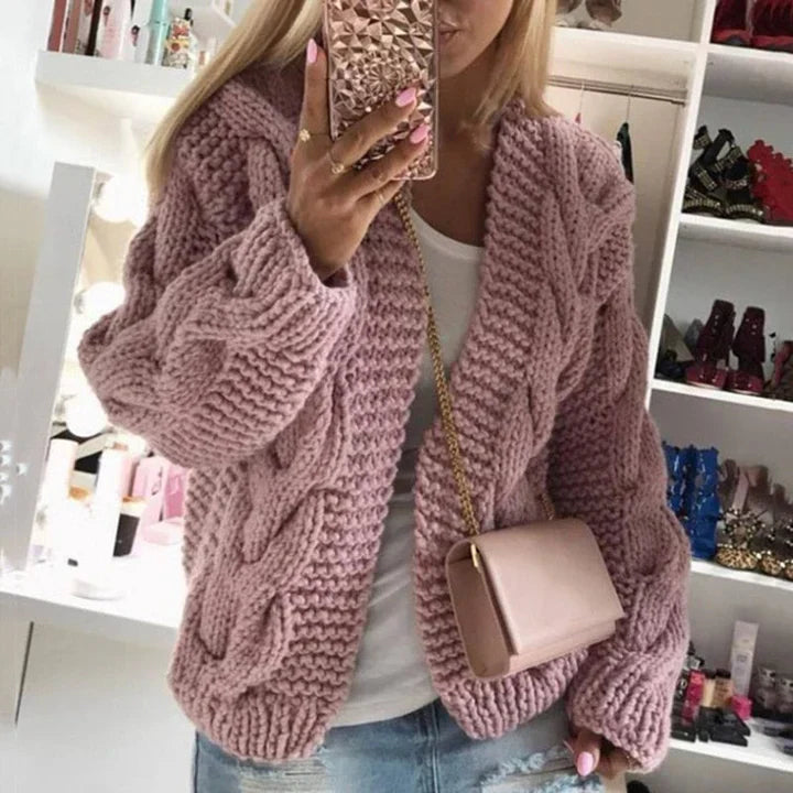 Thick Chunky Knit Pullover for Autumn and Winter Layering