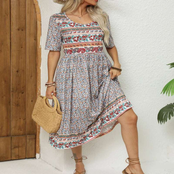 Round Neck Short Sleeve Bohemian Print Dress for Women