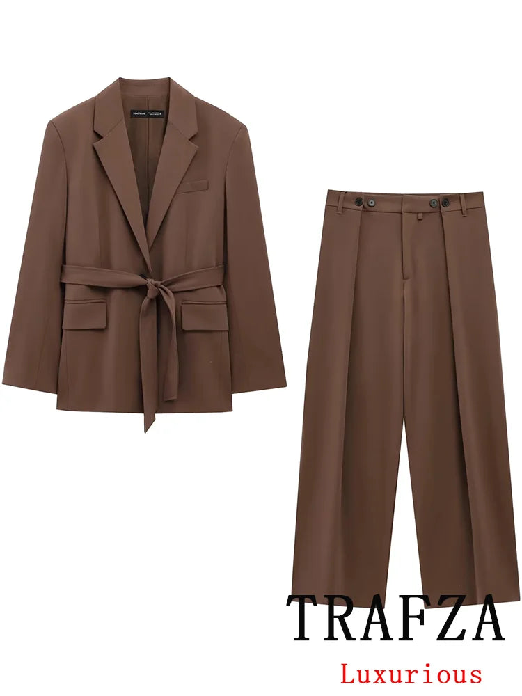 Elegant Brown Wedding Trouser Suit for Women - gallery