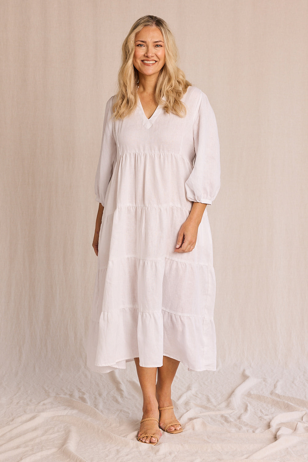 Sabre Linen V-Neck Dress in White for Women