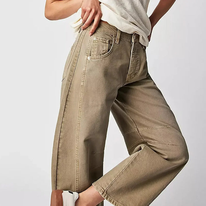 Women's Wide-Leg Jeans with Low-Rise Waist - Relaxed Fit