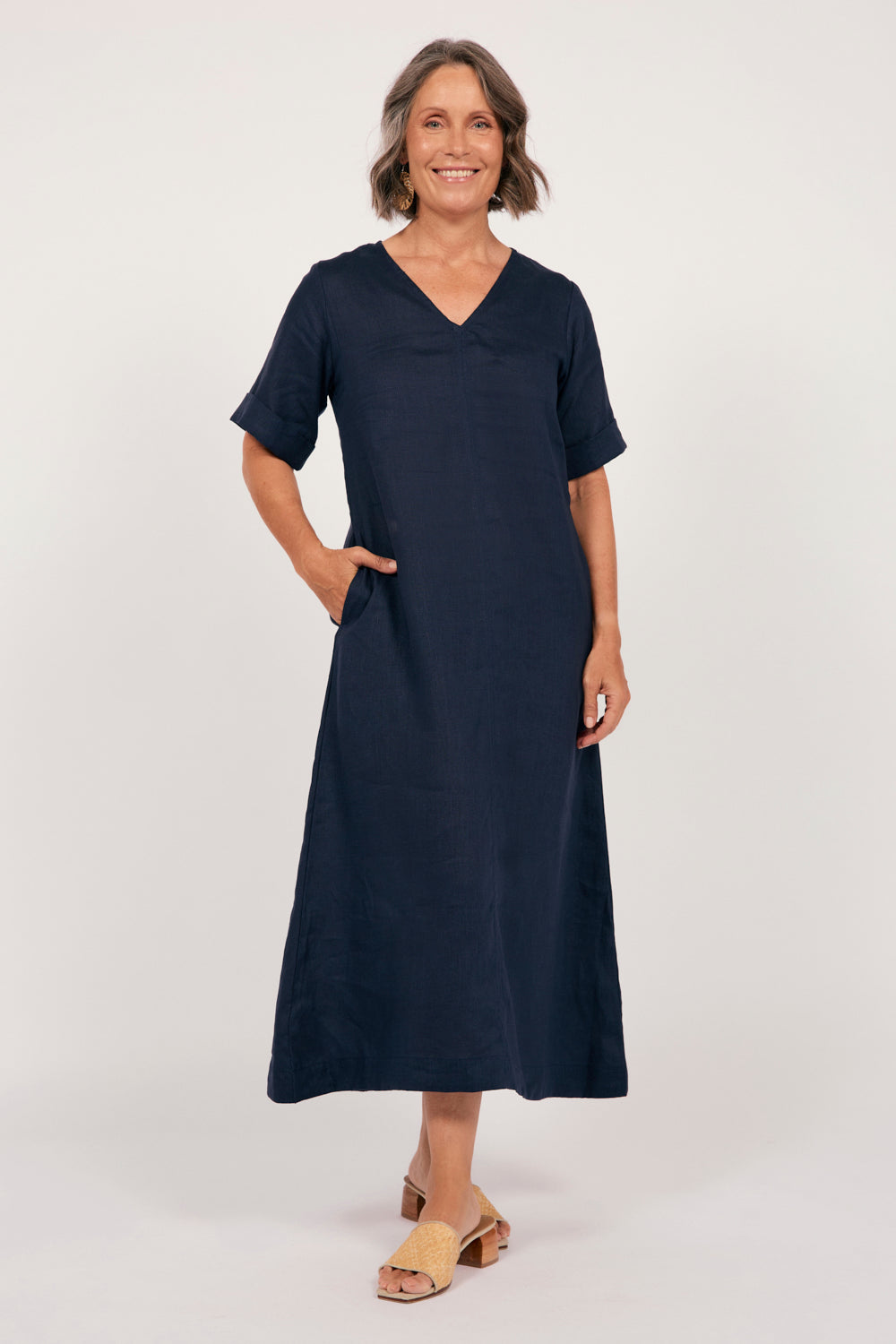 Tamara Linen V-Neck Dress in Navy — gallery