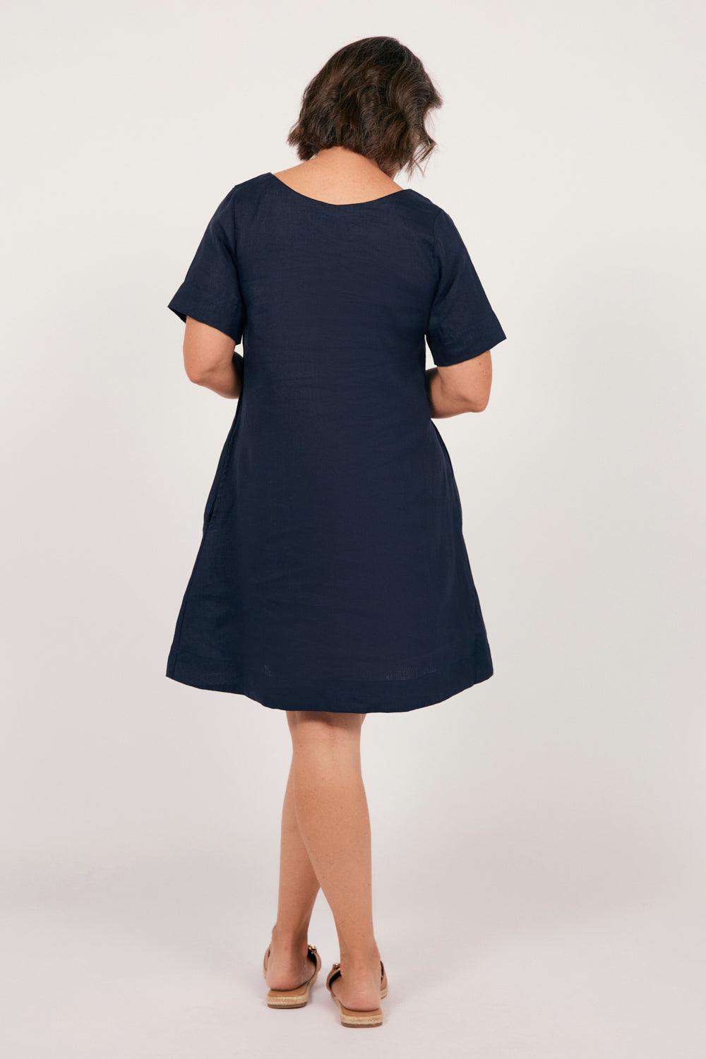 Tilly Linen Two-Way Tunic Dress in Navy — gallery