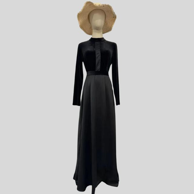 Floor-Length Velvet Turtleneck Dress with Flared Hem