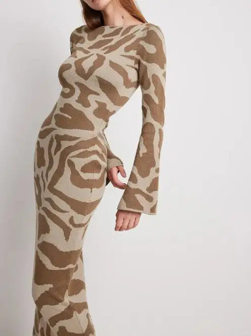 Long Floral Maxi Dress in a Lightweight Fluid Fabric