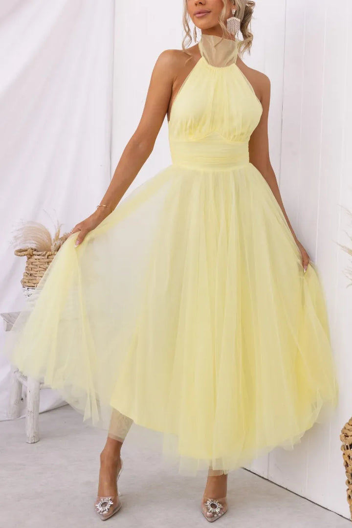 Off-Shoulder Formal Dress in Floor-Length Silhouette