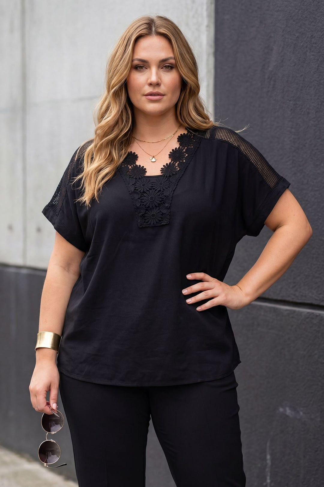 Floral Lace Trim Pattern Tunic Cotton Top — Black