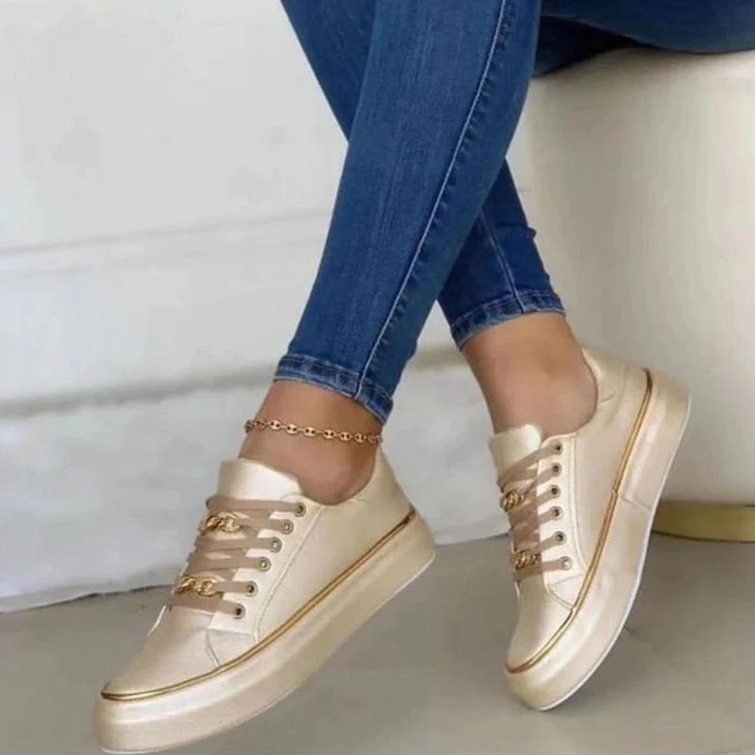 Women's Low-Profile Trainers with Gold Metallic Detailing