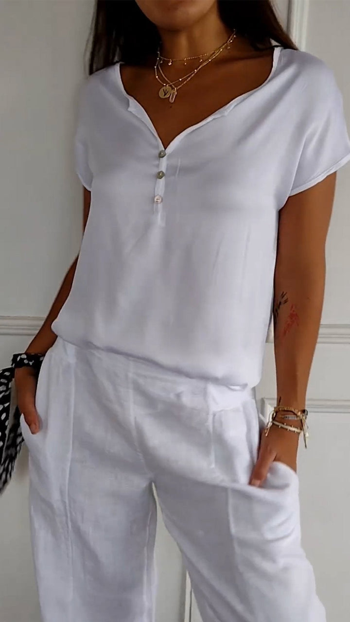 Loose-Fit V-Neck T-Shirt - Relaxed Everyday Style