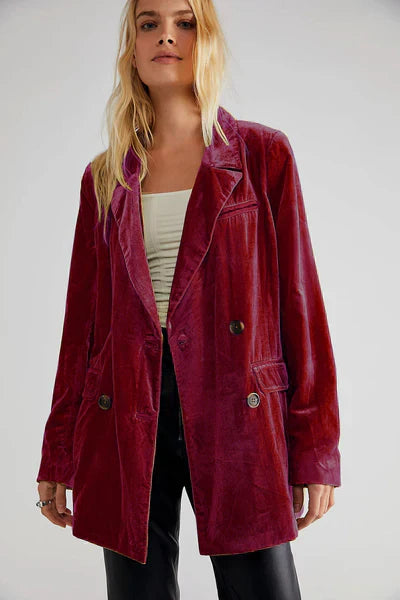 Elegant Long-Sleeve Velvet Blazer with Button Fastening