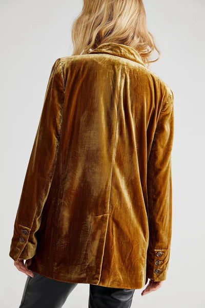 Long-Sleeve Velvet Blazer with Button Fastening
