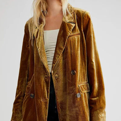 Long-Sleeve Velvet Blazer with Button Fastening