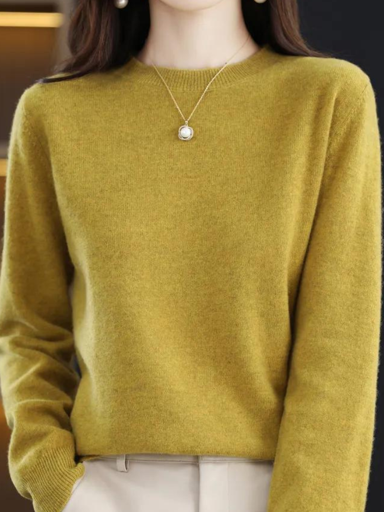 Cozy Long-Sleeve Wool Sweater for Ultimate Warmth