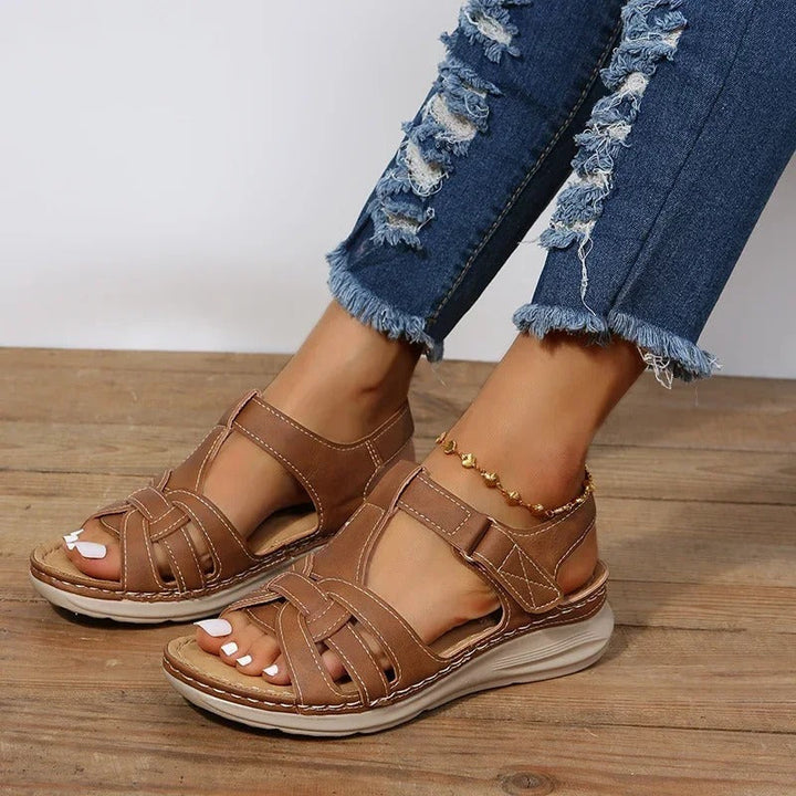Cushioned Flat Sandals for Warm-Weather Days