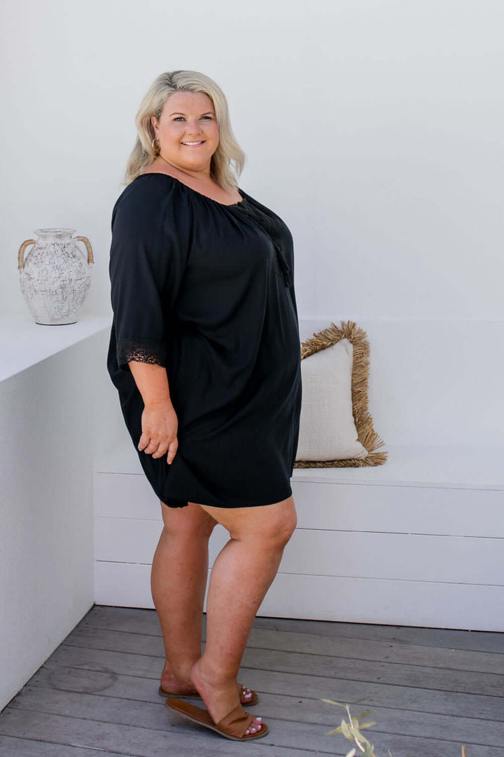 Short Kaftan Dress - Black Lace Trim — gallery