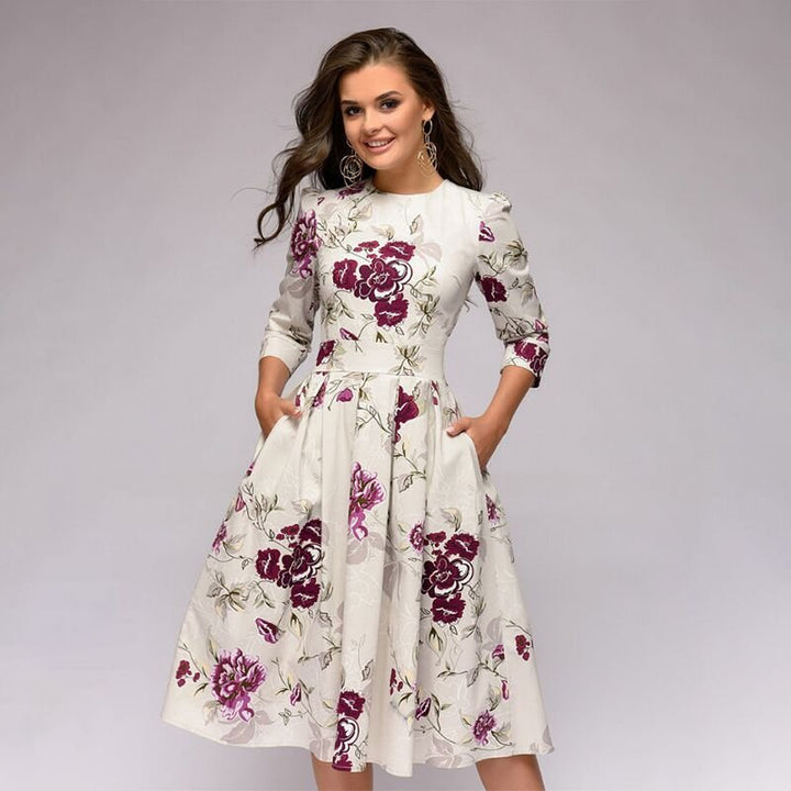 Scoop Neck Midi Dress with a Defined Waist and A-Line Skirt