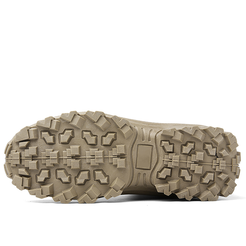 Military-Style Winter Boots with Plush Lining