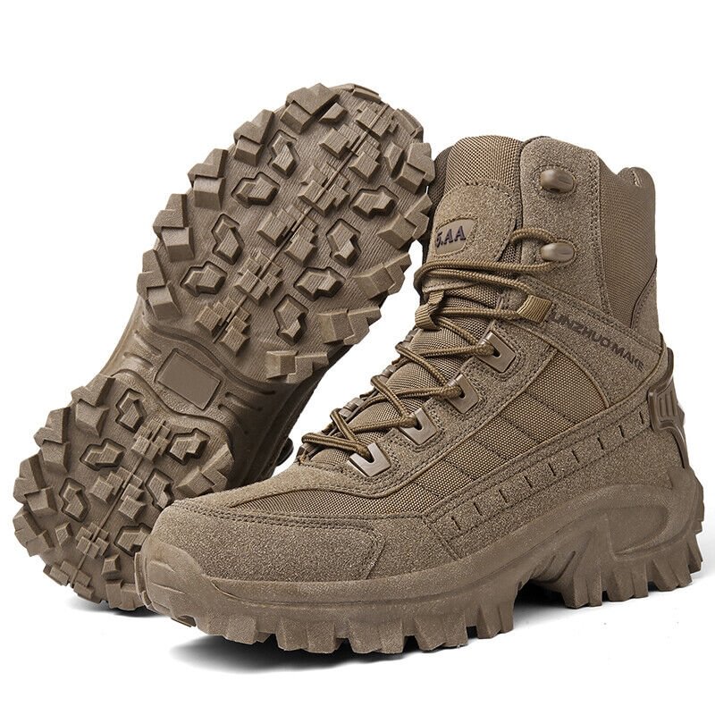 Military-Style Winter Boots with Plush Lining