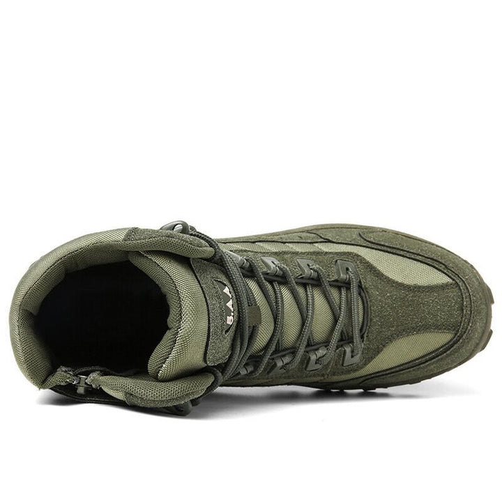 Military-Style Winter Boots with Plush Lining