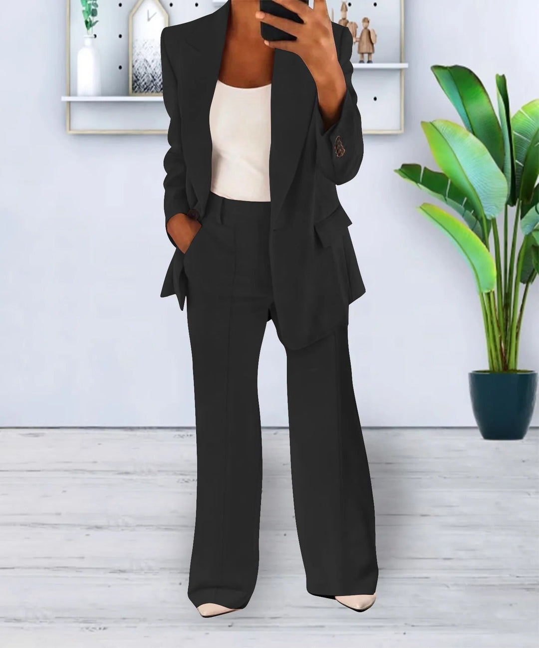 Relaxed-Fit Blazer and Trousers Suit in a Clean Cut